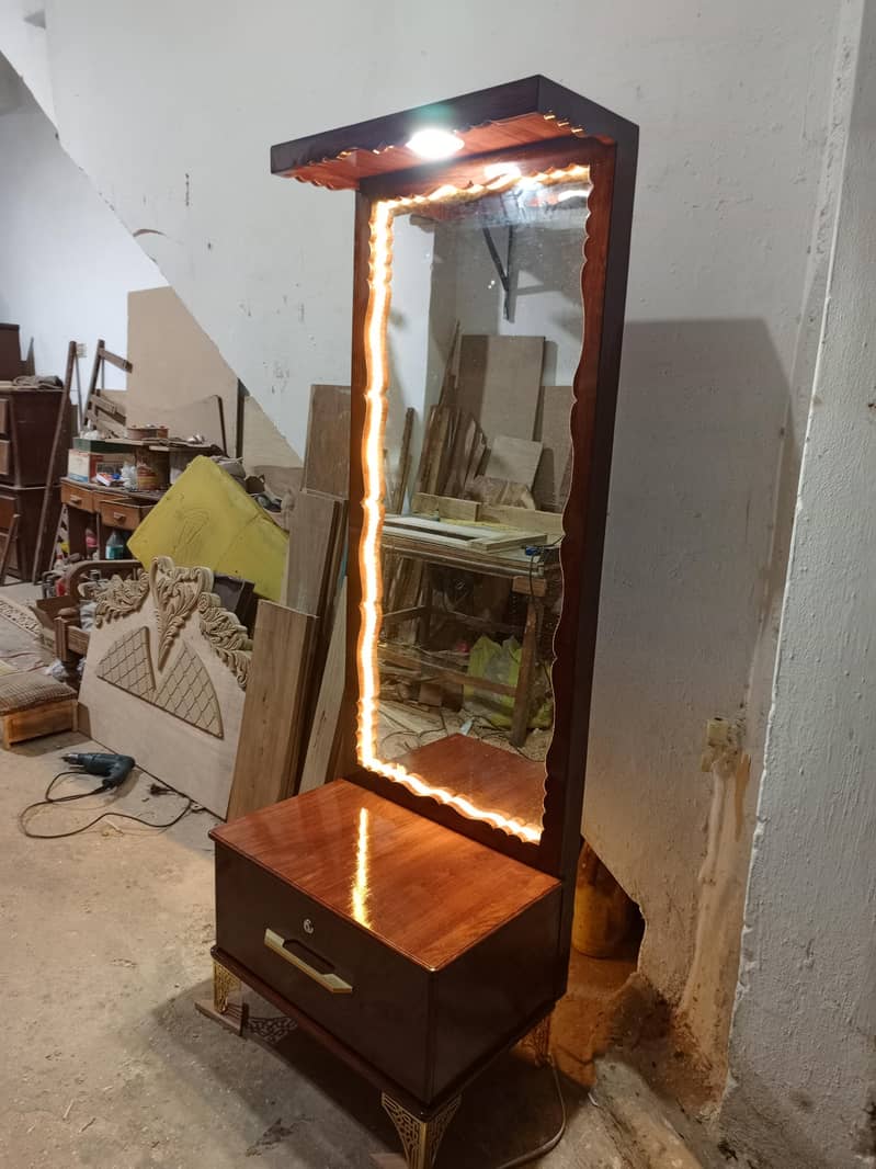 Mirror with Box 2