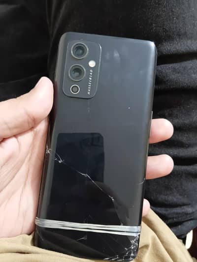 oneplus 9 5G .  for sell