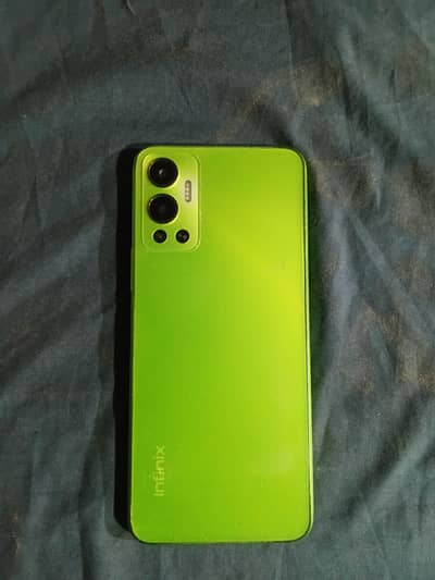 Infinix Hot 12