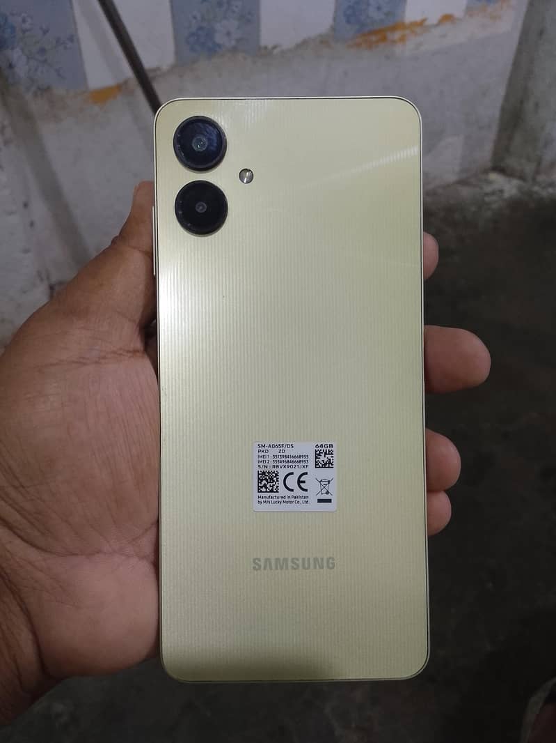 Samsung a06 1