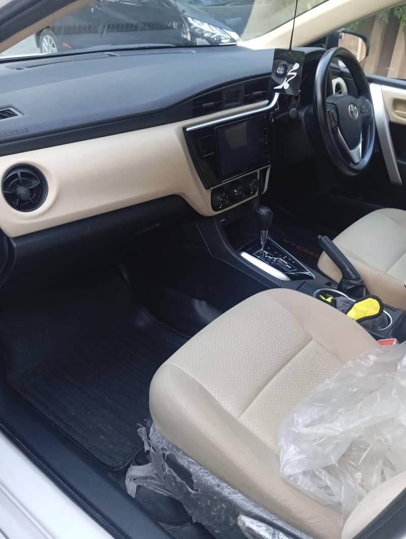 Corolla Altis 1.6 Automatic 4