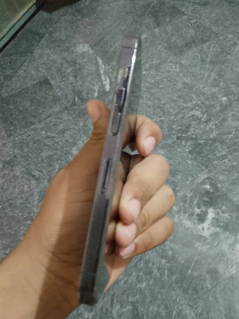 14 pro 1