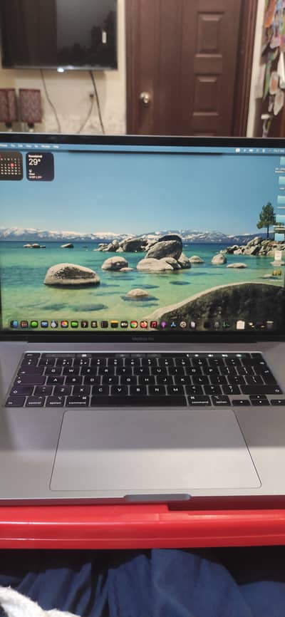 Macbook pro 2019 16inch 32 4 500