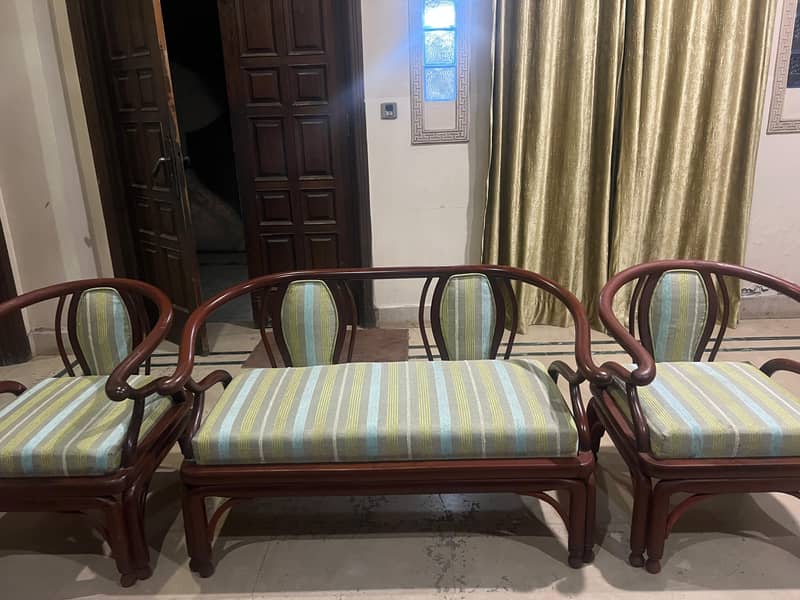 sofa set 0