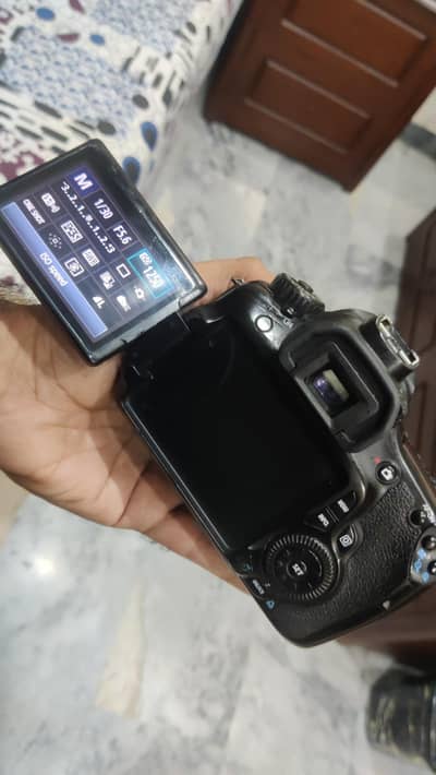 canon 60d dslr camera with 17-85 lens/ sony/ nikon / apple