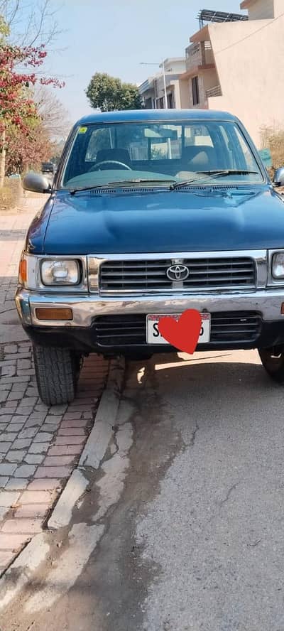 Toyota Hilux dala