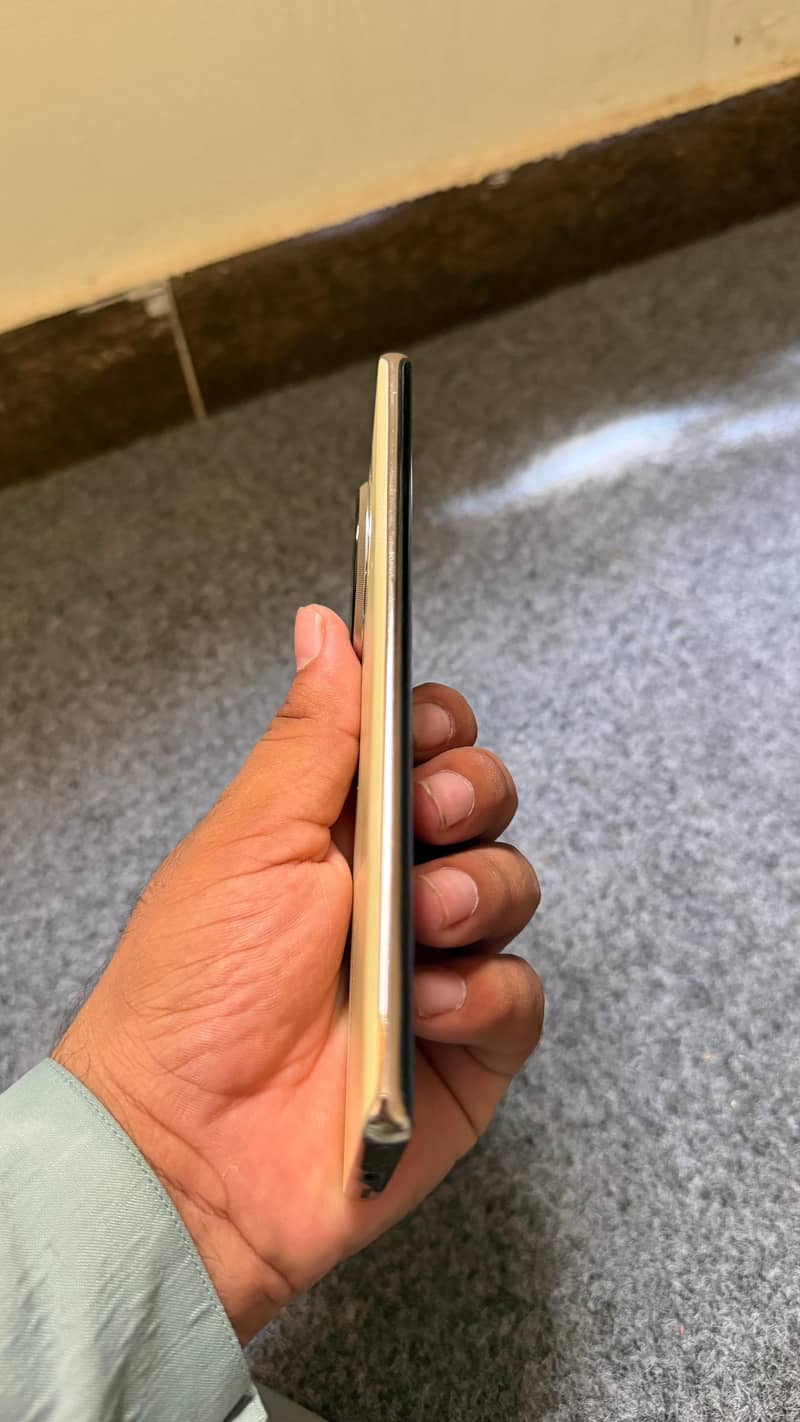 Tecno camon 30s 2