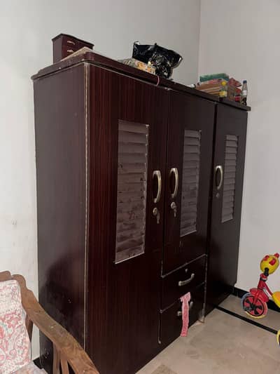 wardrobe for sale only in 12000