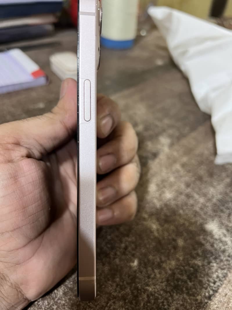 Iphone 13 2