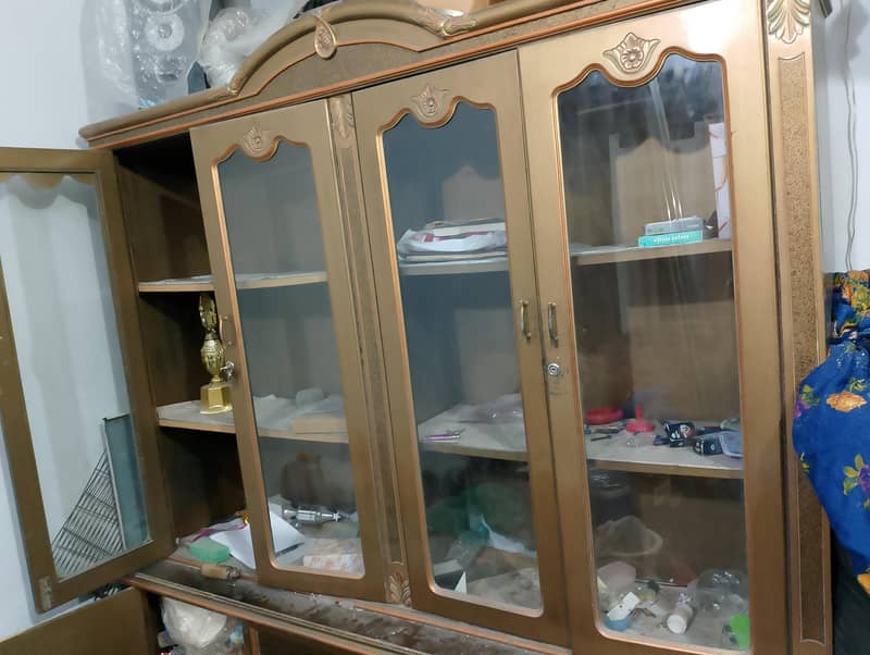 bartano wali almari 3