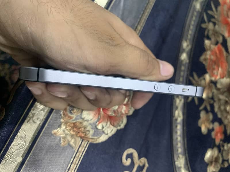 Iphone se 1