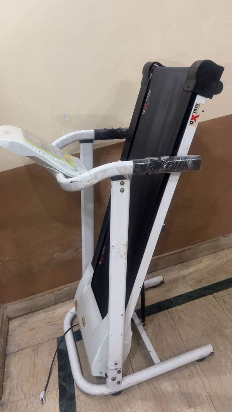 Oxygen treadmill 5