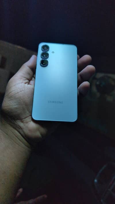Samsung s25 12/128