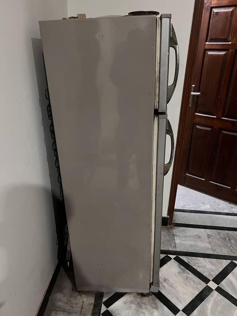 Fridge 0