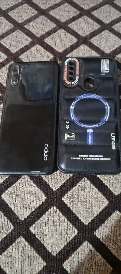 Oppo A31 with box and charger
