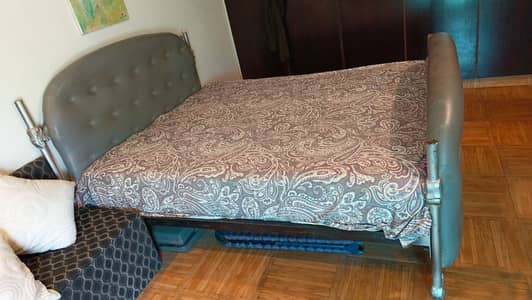 Queen Bed with Mattress - Excellent Condition