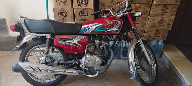 honda 125 red colour