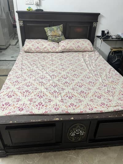 Bedroom set