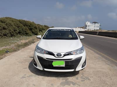 Toyota Yaris ATIV 2020