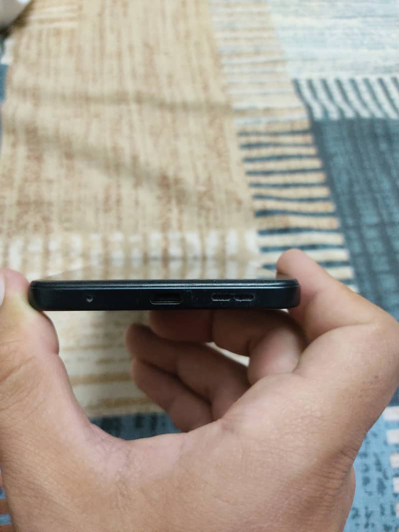 Xiaomi Redmi Note 12 4