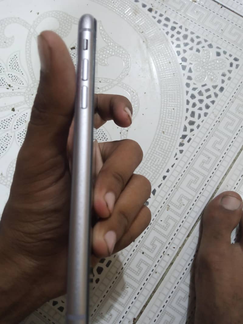 1phone11 2