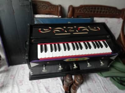 Harmonium for Sale – Excellent Condition