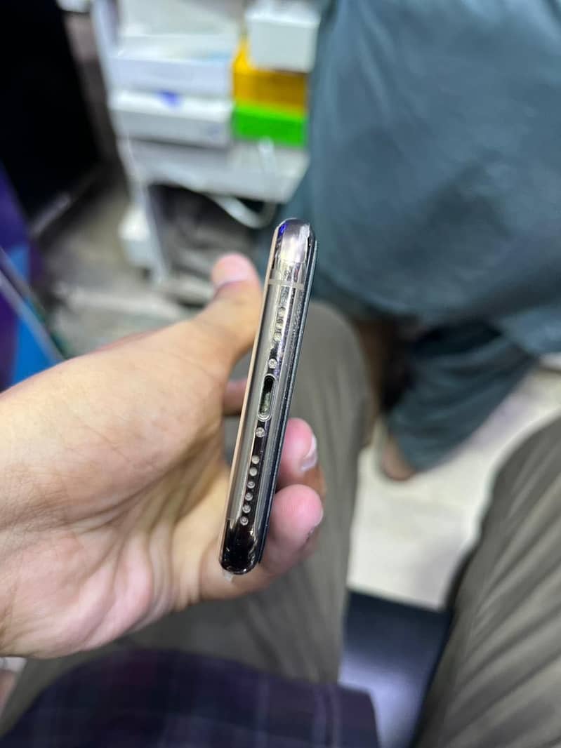 Iphone 11 pro 2