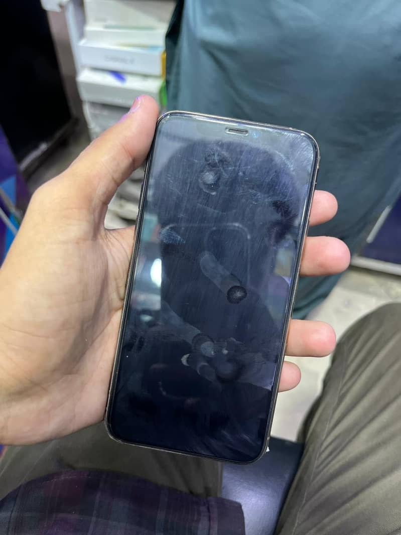 Iphone 11 pro 3