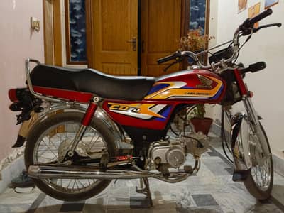 Honda CD 70  ماڈل، جانیمن اسٹیکر، پیپر مکمل، کوئی کام نہیں