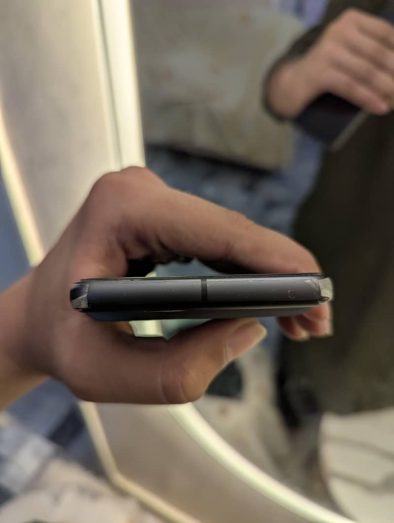 GOOGLE PIXEL 7 4