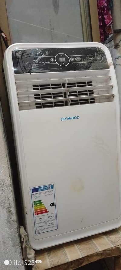 skywood portable AC for sale 1 ton
