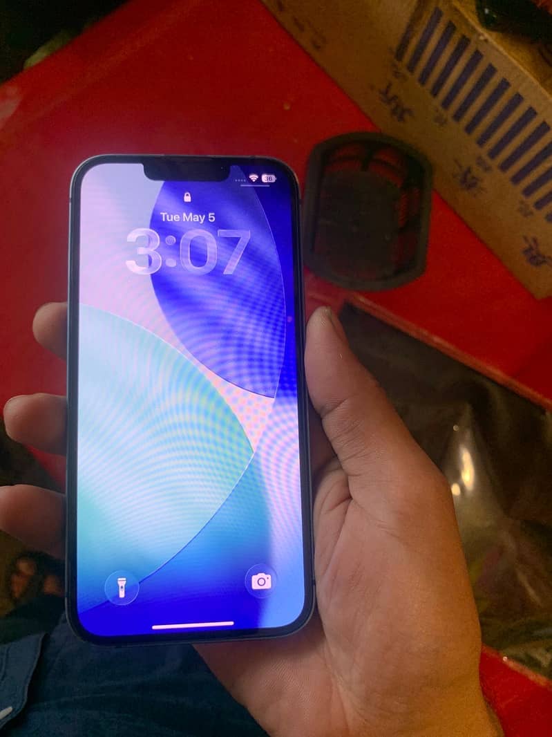 Iphone 13 jv 3