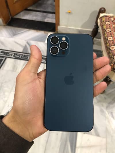 iPhone 12 pro max [4 months sim working]