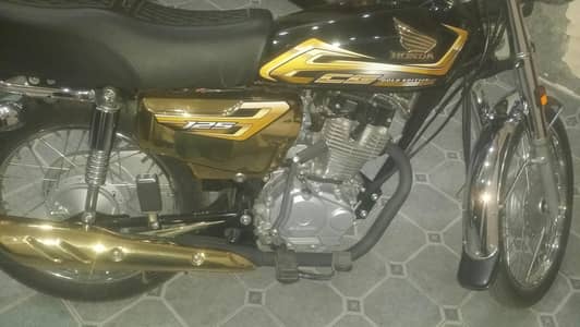 Cg 125 2026 special edition black gold for contact 03040554711
