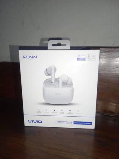 Ronin Vivid R-740