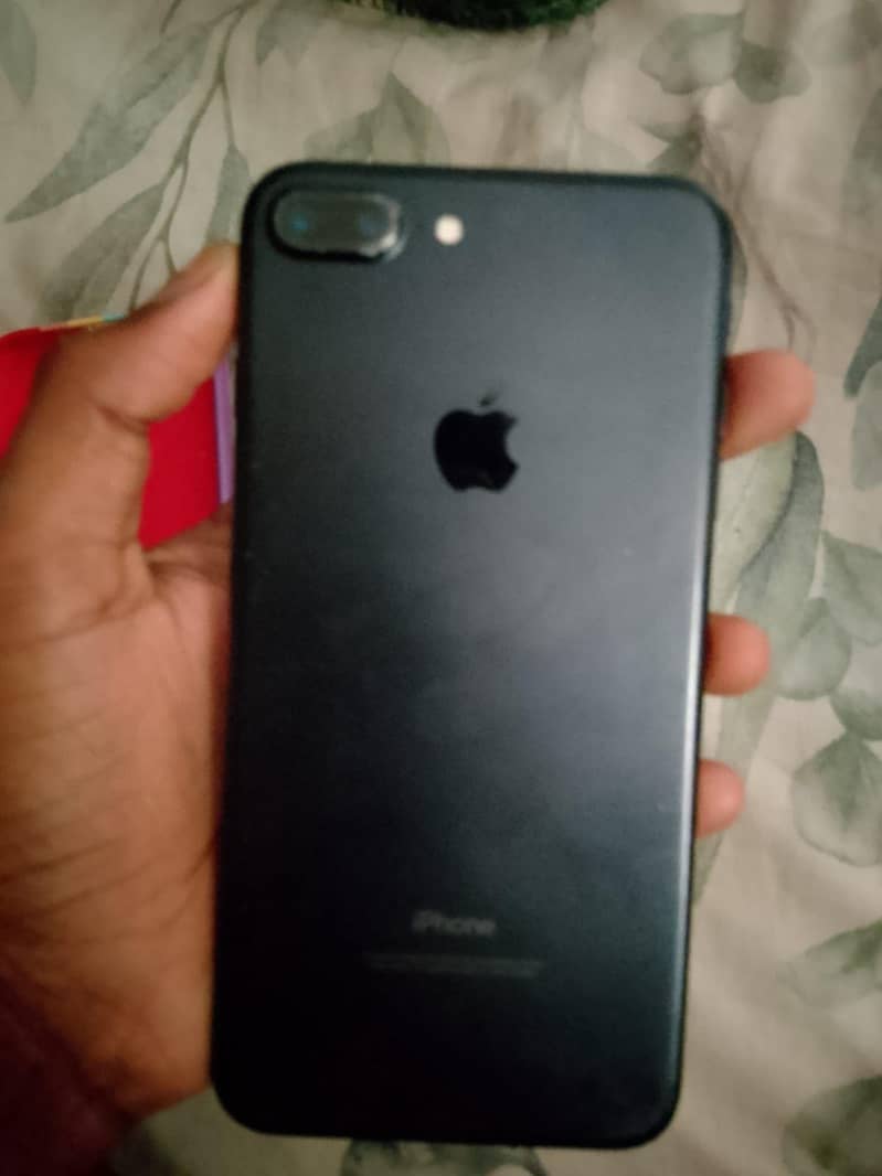 iphone 7 pluse 4