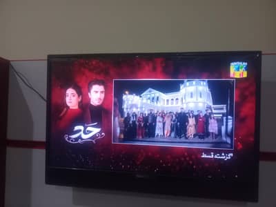 LCD net wali ha YouTube wagira sab kuch all OK ha or chalta ha