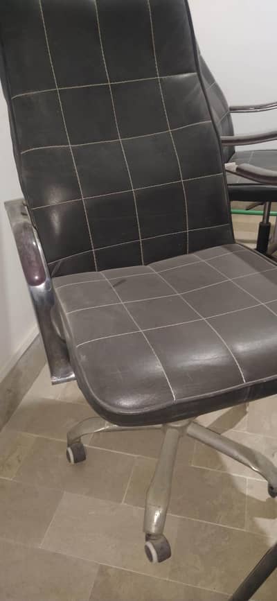 Boss chair