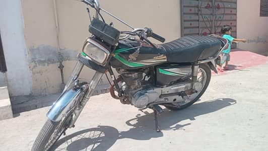 Honda CG125 | Model 2012