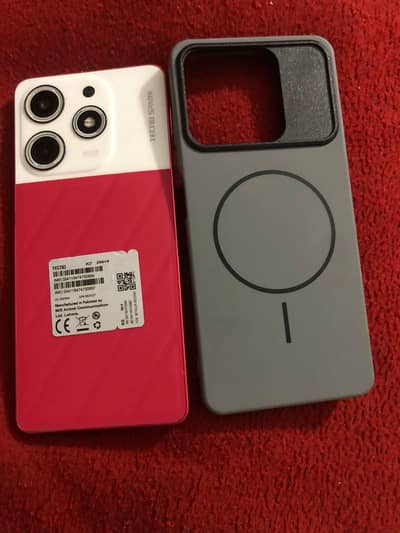 spark 10 pro one hand used