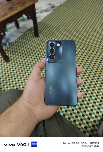 vivo y100 10 by 10