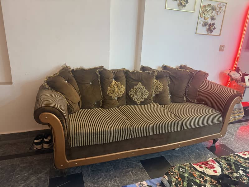 Sofa set 0
