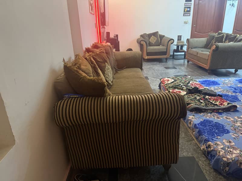 Sofa set 4