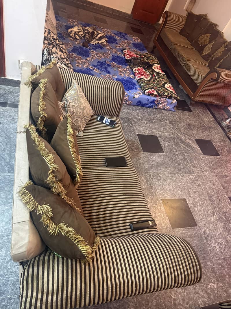 Sofa set 11