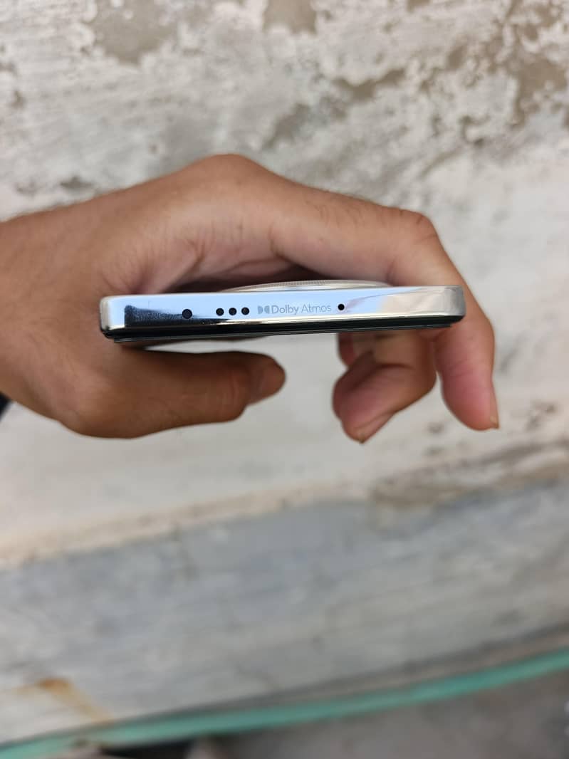 Tecno Camon 30 4