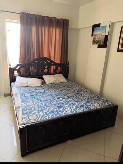 King size bed with mattress