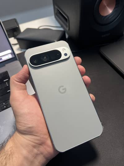 Google Pixel 9 Pro XL 12GB 256GB Hazel | SIM Working | Charger Include