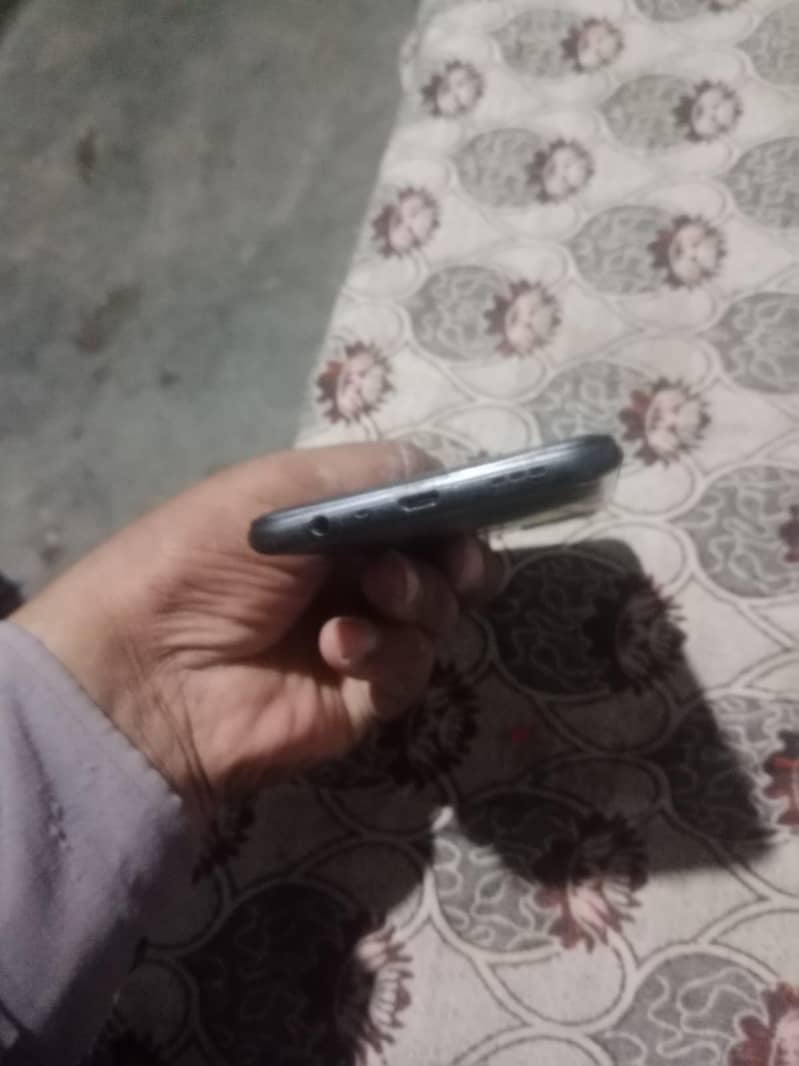 mobil 4