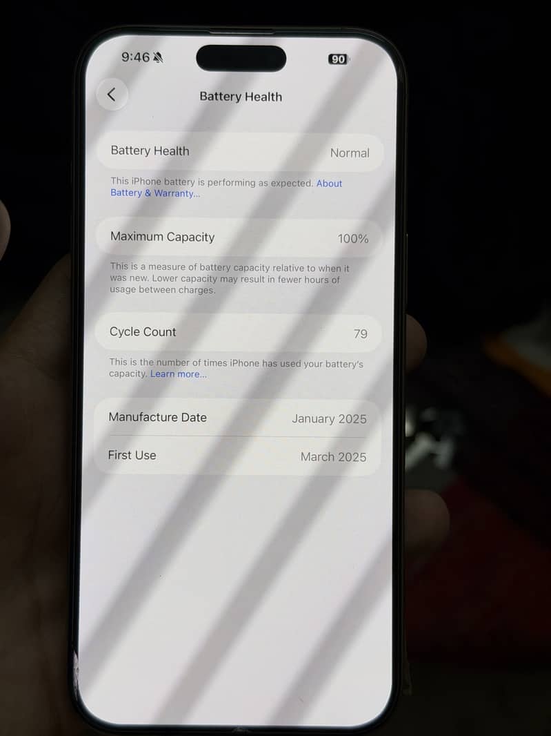 Iphone 16 pro max 4