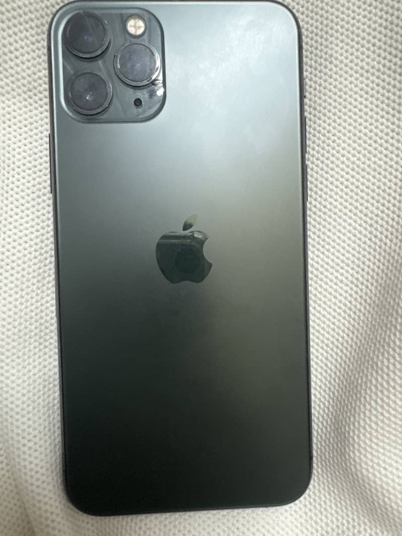 Apple iPhone 11 Pro 1